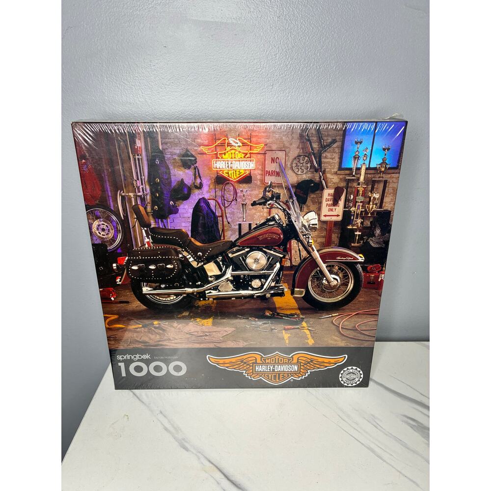 Harley-Davidson Garage Puzzle – 1000 Pieces (NEW Sealed)